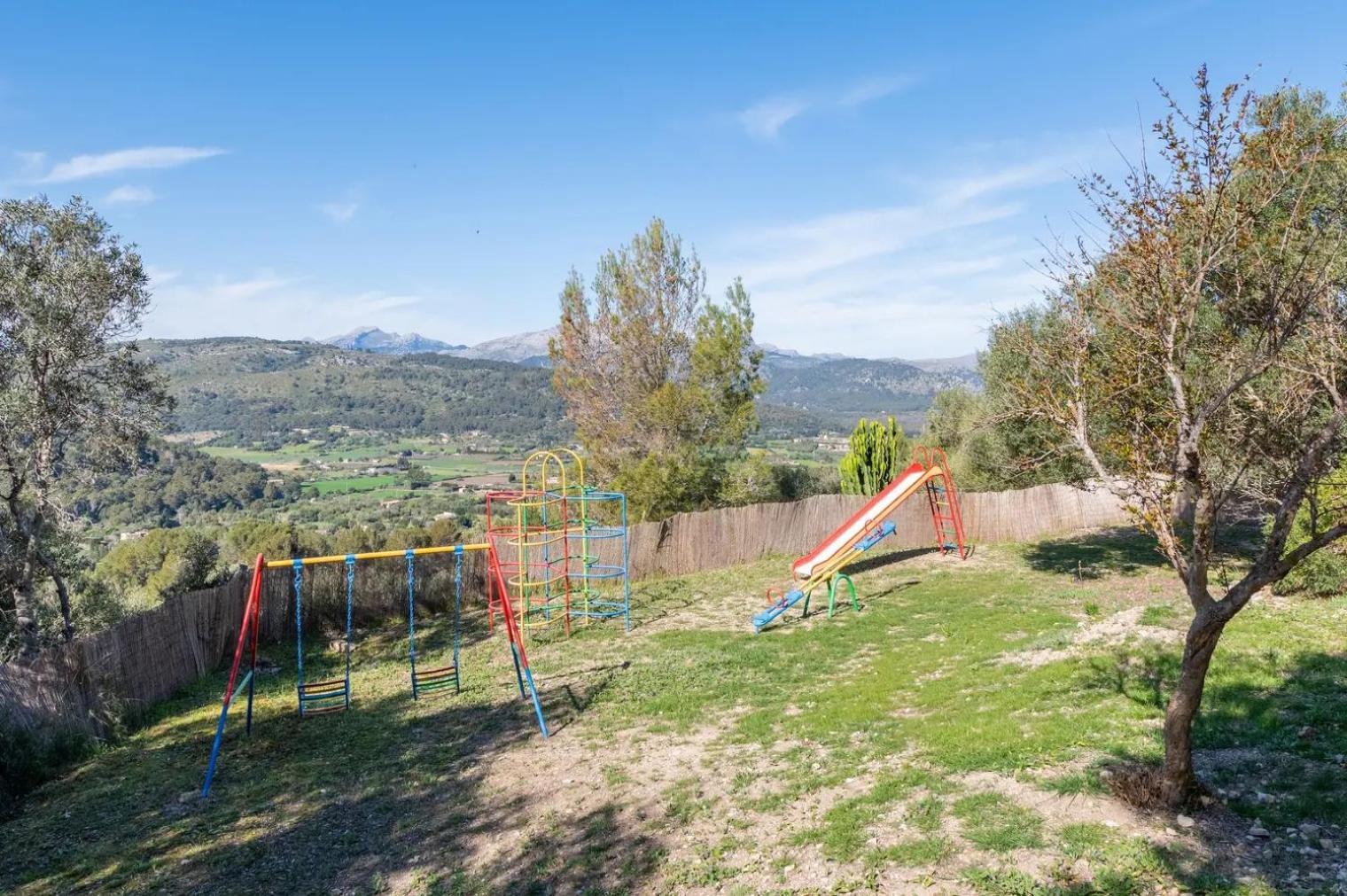 Oscols Villa