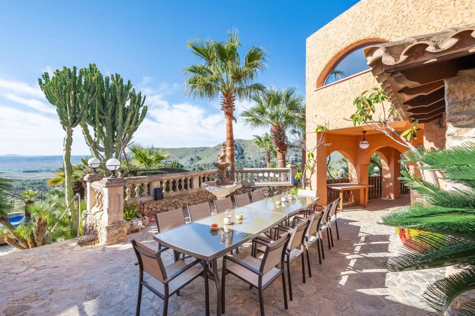 Oscols Villa