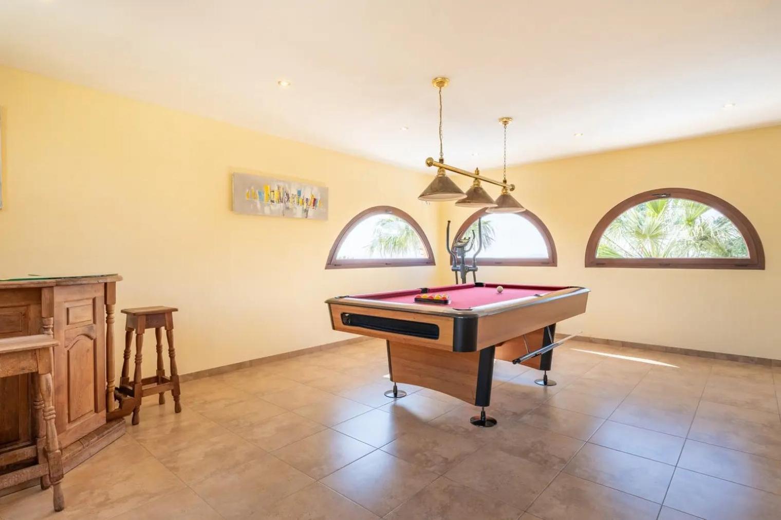 Oscols Villa *
